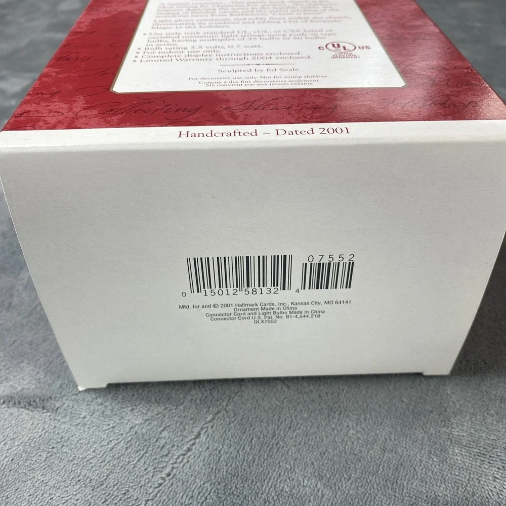 Hallmark Keepsake Ornament Candlelight Services #4 In Series Light 2001